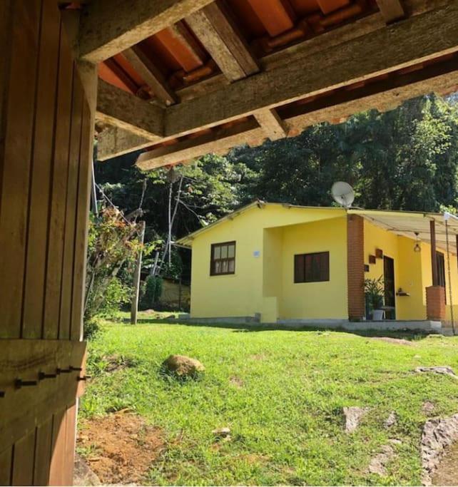 Casa Amarela Prumirim Ubatuba Esterno foto