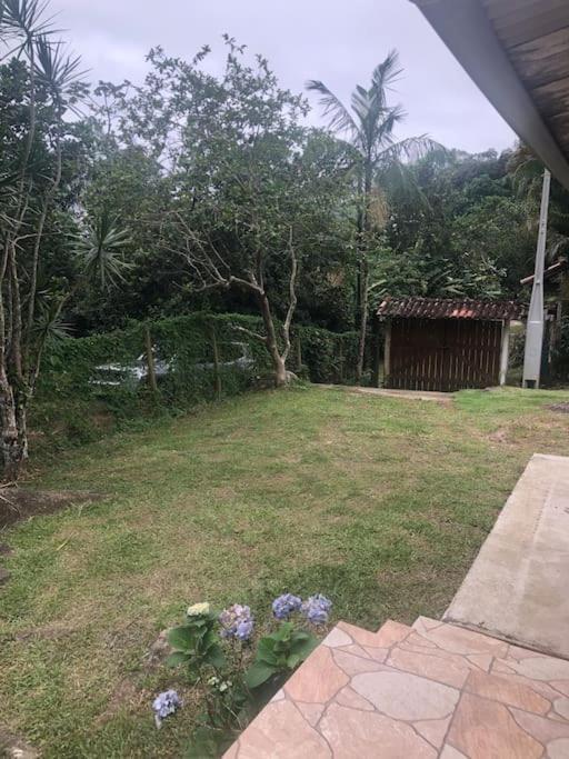 Casa Amarela Prumirim Ubatuba Esterno foto