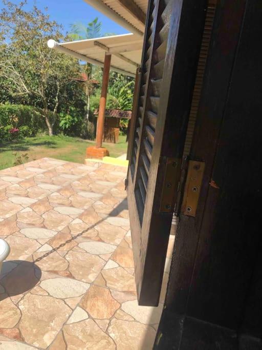 Casa Amarela Prumirim Ubatuba Esterno foto